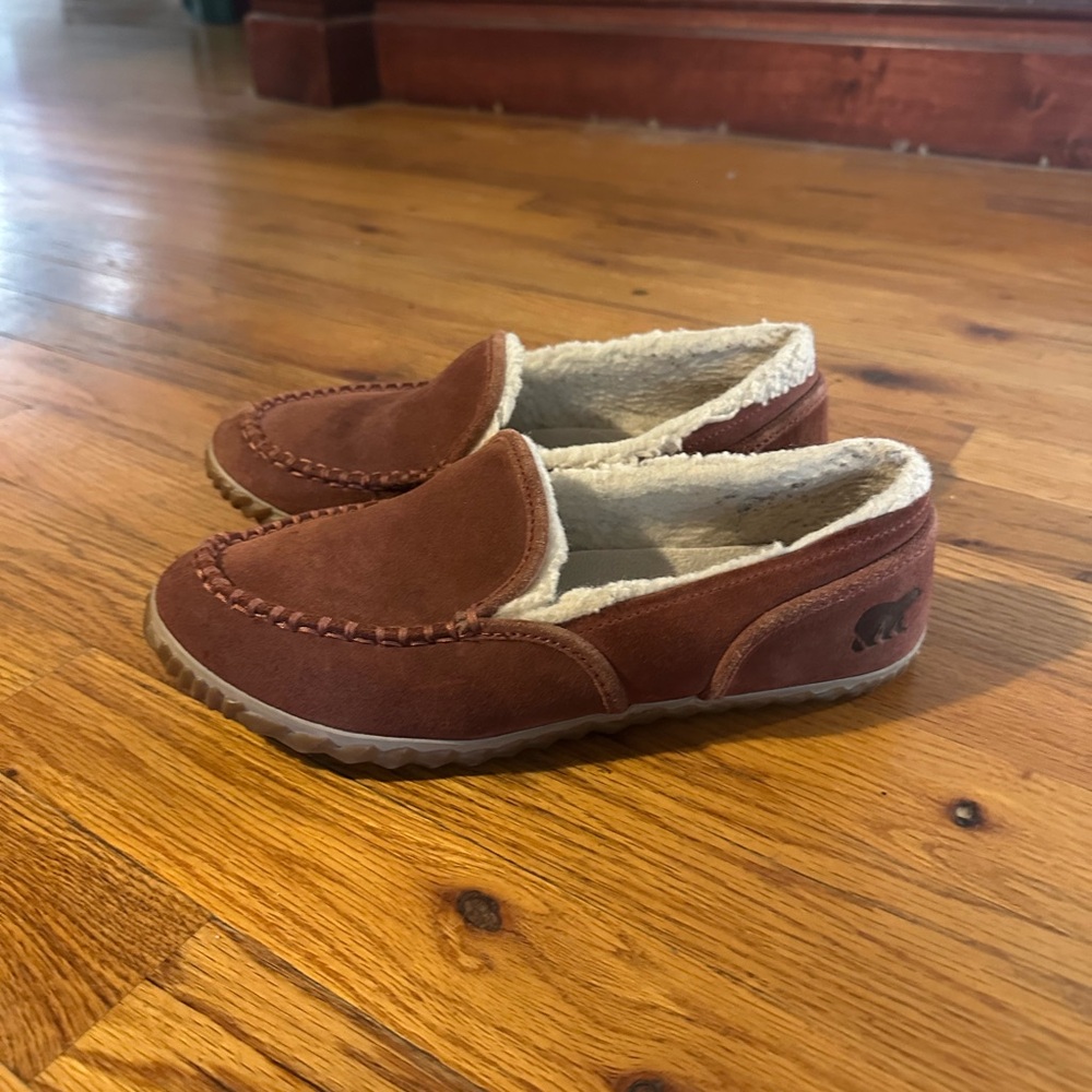 Sorel slippers